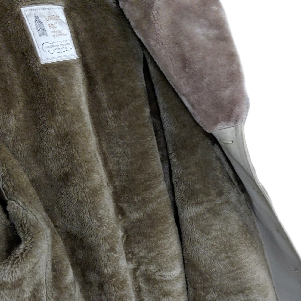 *SOLD*London Fog Prisyine Vtg Mens 42L Faux Fur Collar Beige Over Coat - Picture 11 of 14